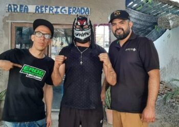 Luchador organiza colecta para festejar a los pequeños el Día del Niño