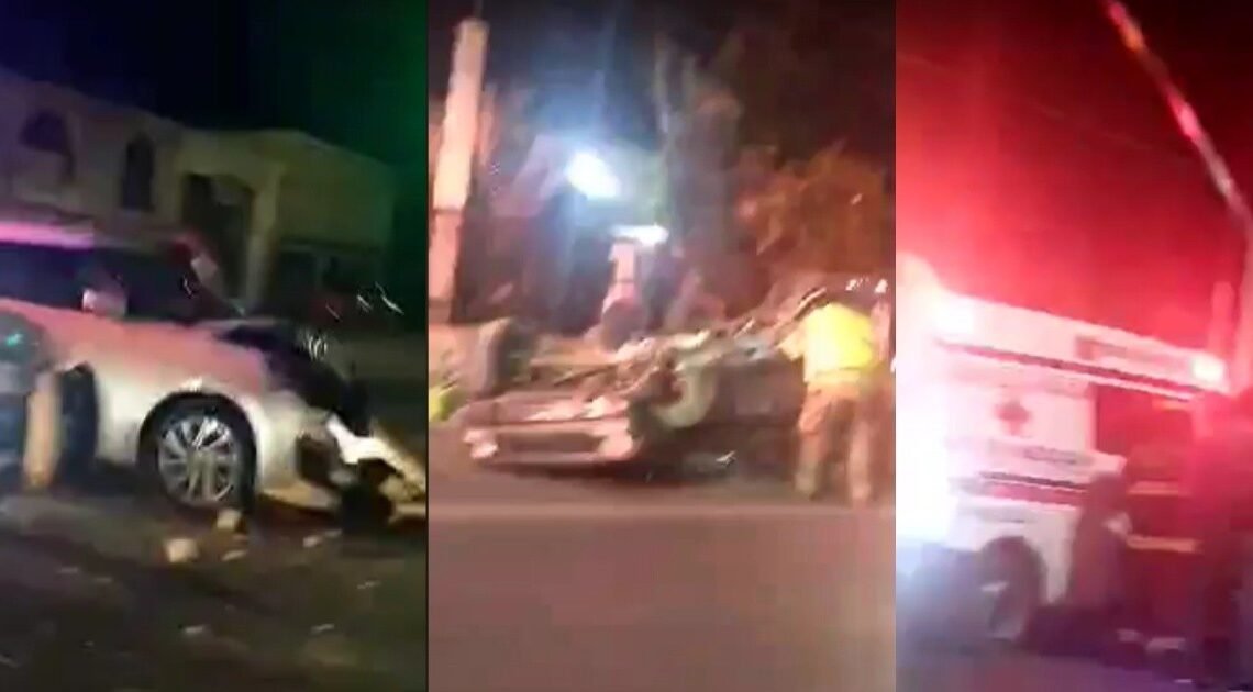 Choque en Reforma y Veracruz deja auto volteado y otro destrozado por enfrente