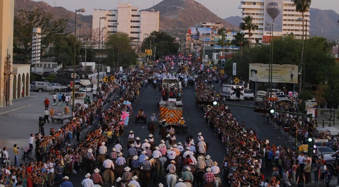 ¡Prepárese! Este Domingo será la tradicional manifestación de la Expo Ganadera, conoce el recorrido y cierre de vialidades en Hermosillo ¡Prepárese! Este Domingo será la tradicional manifestación de la Expo Ganadera, conoce el recorrido y cierre de vialidades en Hermosillo