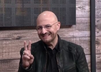 John Milton visita La Tatahuila