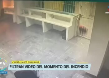 Filtran video de migrantes durante incendio en Ciudad Juárez, Chihuahua | Noticias con Francisco Zea