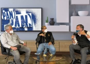 ASPIRANTES Y SUSPIRANTES – Juan Elías Chávez