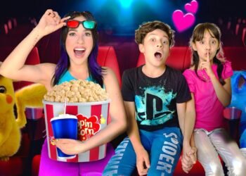 TIPOS DE PERSONAS EN EL CINE *Descubrí a Danielita y Spay besándose*😳👩🏻‍❤️‍💋‍👨🏻Karla Bustillos