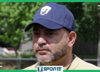 El PRIMER ENTRENAMIENTO de Antonio “El Turco” Mohamed AL FRENTE de los Pumas de la UNAM