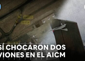 Así fue el momento exacto del choque entre dos aviones en el AICM