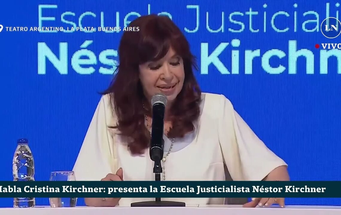 Cristina a los empresarios: “Tenemos que sentarnos en una mesa a ver cuánto pone cada uno”