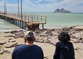 Comerciantes de Bahía de Kino piden apoyo al ayuntamiento de Hermosillo para atraer turismo a la playa