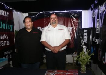 Hermosillo: Los hermanos Castillo introducen la mezcla perfecta del sabor en la carne de cerdo