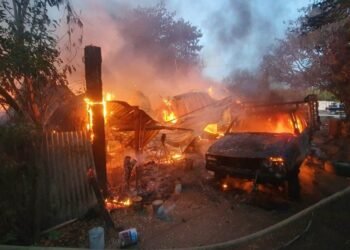 Se incendia carpintería en ejido La Victoria
