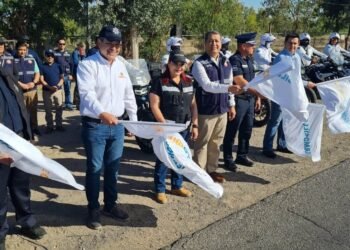 Antonio Astiazarán da el banderazo de arranque al Operativo Semana Santa 2023