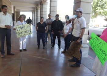 Hermosillo: Colectivos se manifiestan en contra de construcción de oficinas en “El Cárcamo”