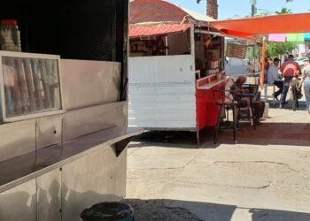 Temen comerciantes del Hospital General perder sus negocios por falta de clientes