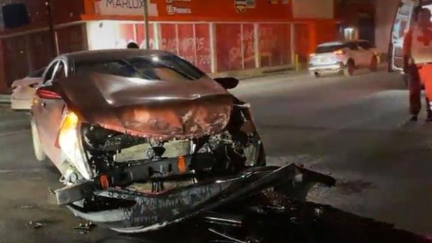 Mujer y niña resultan lesionadas en aparatoso choque en la San Benito Mujer y niña resultan lesionadas en aparatoso choque en la San Benito