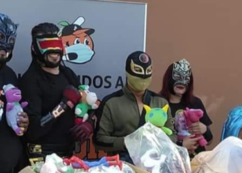 Luchadores realizan colecta de juguetes para el Día del Niño; ¿cómo ayudar?