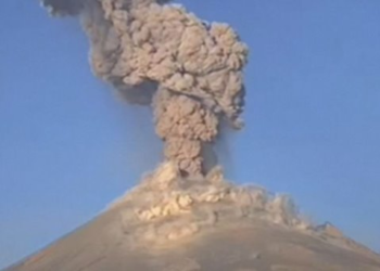 Video | Volcán Popocatépetl amanece con explosiones y con fase 2 amarilla
