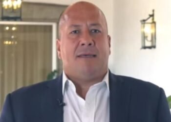 “No tengo nada grave”: Gobernador de Jalisco abandona el hospital