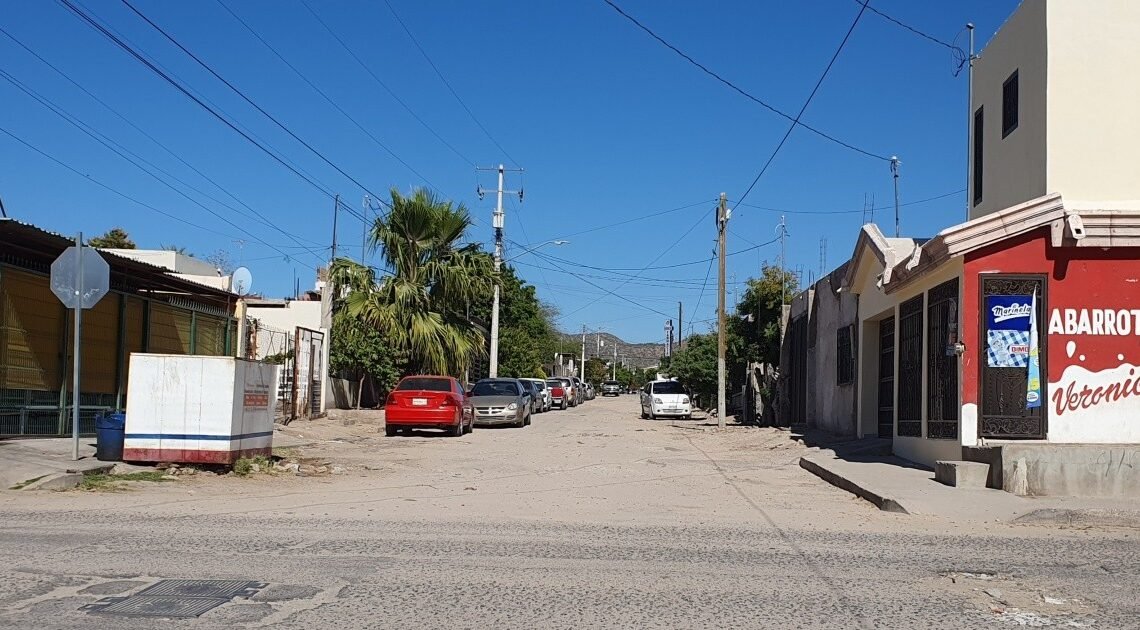 Hermosillo: Vecinos de la colonia Heberto Castillo “pasan las de Caín” en época de lluvias