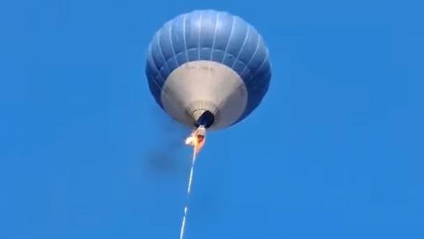 Regina, sobreviviente narra los hechos en incendio de globo en Teotihuacán Regina, sobreviviente narra los hechos en incendio de globo en Teotihuacán