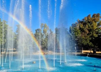 Fuente del Parque Madero se daña por niños aún delante de sus padres, denuncia encargado