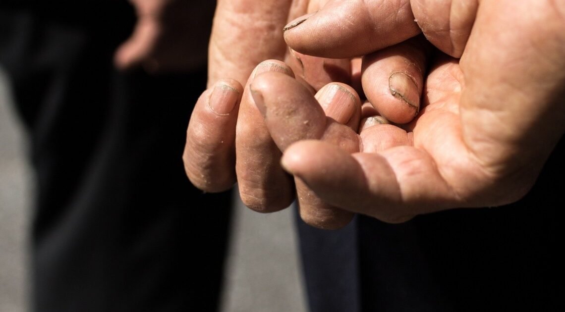 Detienen al ‘Manos Puercas’ con machete tras persecución en Hermosillo Detienen al ‘Manos Puercas’ con machete tras persecución en Hermosillo