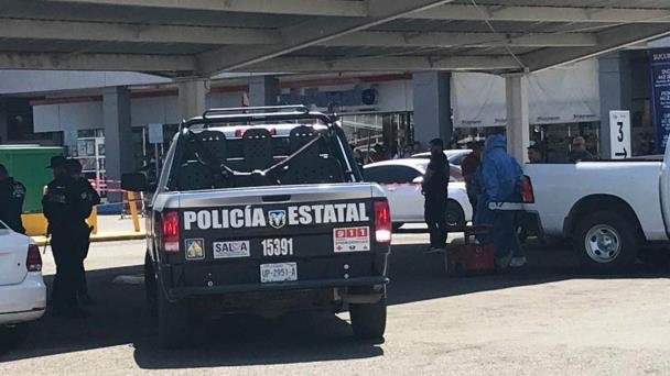 Identifican a hombre que fue asesinado en plaza comercial de Hermosillo Identifican a hombre que fue asesinado en plaza comercial de Hermosillo