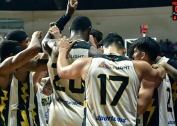 Rayos de Hermosillo se imponen 78-76 a Ostioneros de Guaymas