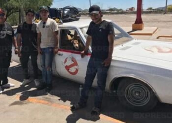 El Ecto-1 de los cazafantasmas se dirige a la Playa del Colorado