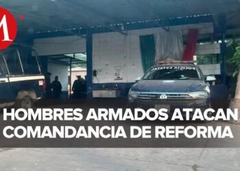 Hieren a cuatro policías tras ataque a comandancia en Chiapas