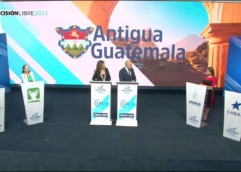 FORO CON CANDIDATOS A LA ALCALDÍA DE ANTIGUA GUATEMALA