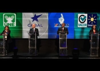 Presidenciables exponen cómo garantizarán el abastecimiento de medicinas a centros asistenciales