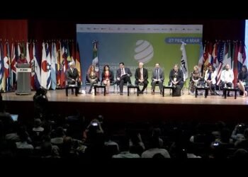 Primer día del del Foro Global de Democracia Directa Moderna 2023