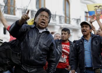 17/05/23 l AMLO descarta ENFRENTAMIENTOS en ECUADOR tras DISOLUCIÓN de CONGRESO y NUEVAS ELECCIONES