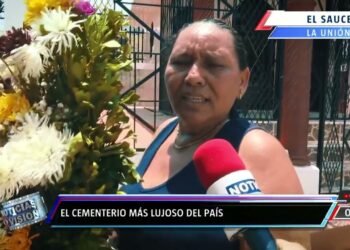 TUMBAS DE LUJO
