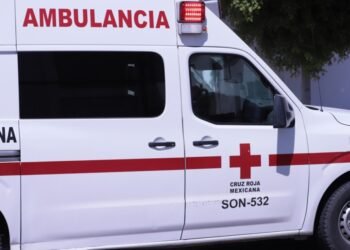 Hieren de bala a persona en Hermosillo y lo trasladan a hospital
