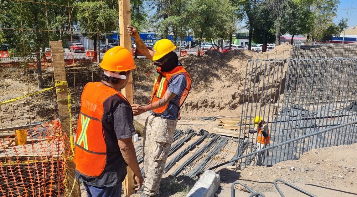 Puente a desnivel de bulevar Luis encinas lleva avance del 17%: Cidue