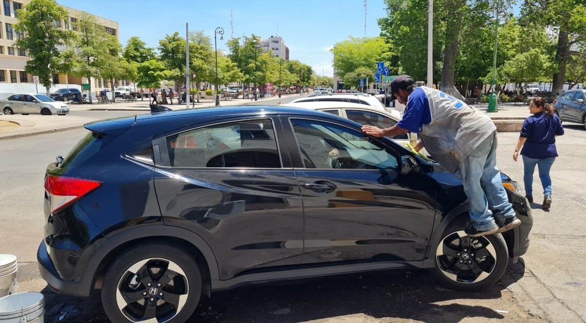 Hermosillo: Reportan casi a diario al 911 a los limpiavidrios