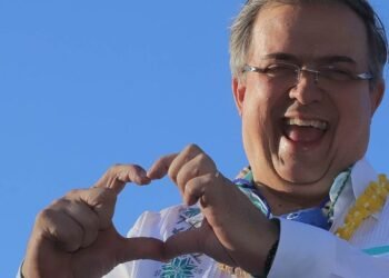 Presenta Marcelo Ebrard su libro “El camino de México”