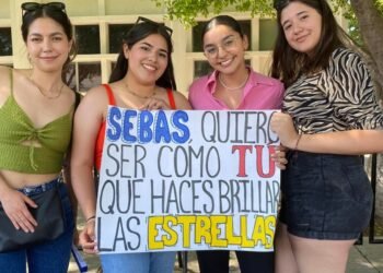 Fans de Sebastián Yatra lo esperan desde la mañana para Fiestas del Pitic 2023