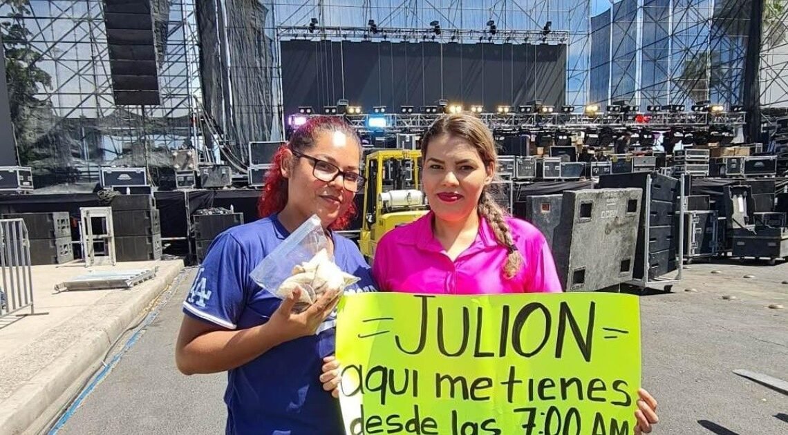Fiestas del Pitic 2023: Llegan primeras fans de Julión Álvarez al Foro Rosales