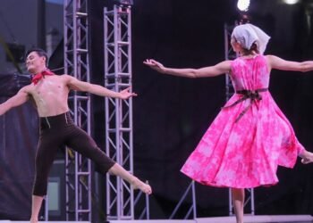 Antares Danza Contemporánea realizan homenaje a Martha Bracho en Fiestas del Pitic 2023