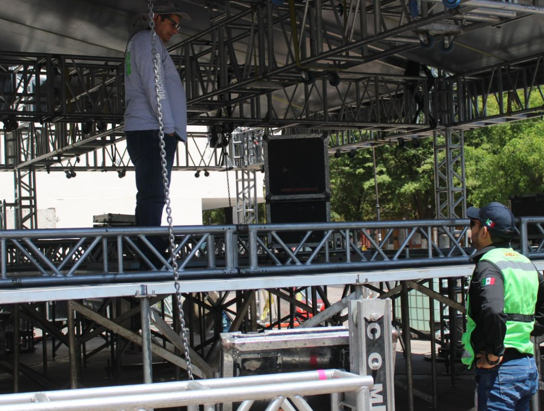 Revisan escenarios de las Fiestas del Pitic