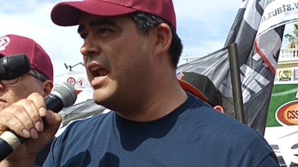 Staus considera propuesta para desenlace de huelga; Steus se mantiene firme Staus considera propuesta para desenlace de huelga; Steus se mantiene firme