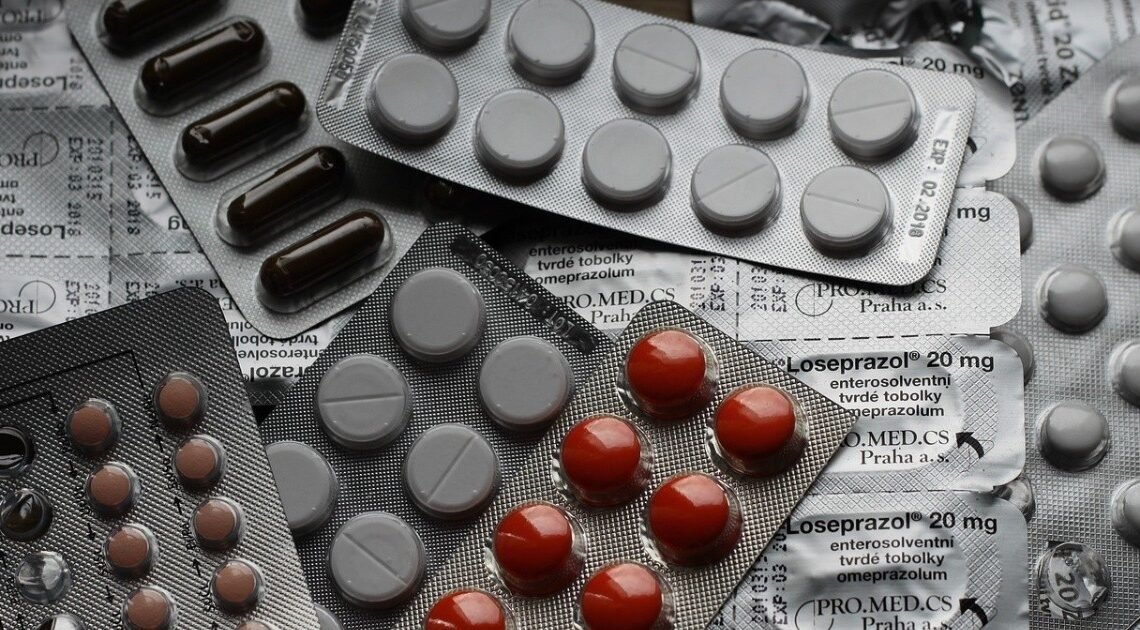 Mamá irá a Cofepris en Sonora para exigir medicamentos siquiátricos para su hijo Mamá irá a Cofepris en Sonora para exigir medicamentos siquiátricos para su hijo