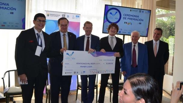 Jóvenes hermosillenses representarán a México en “Premio Nobel del Agua” Jóvenes hermosillenses representarán a México en “Premio Nobel del Agua”