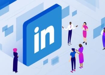 LinkedIn anuncia recortes  y cierra de app en China