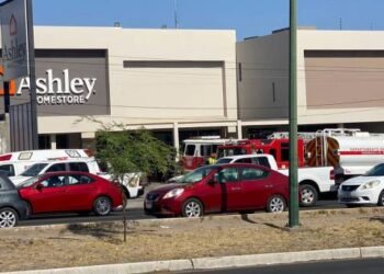 Protocolo de emergencia evitó una tragedia en incendio de mueblería