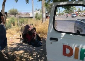 Vecinos de invasión Guayacán siguen trabajando para levantar sus viviendas
