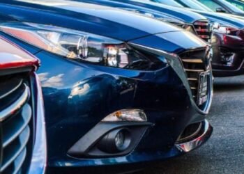 Mexicanos dan enganches más altos ante alza de precio en vehículos
