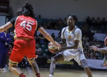 Triunfan Rayos en los últimos segundos frente a Venados y mantienen su invicto en casa