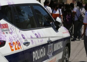 Arrestan a maestro acusado de acosar a alumnas de la secundaria 11 de Hermosillo